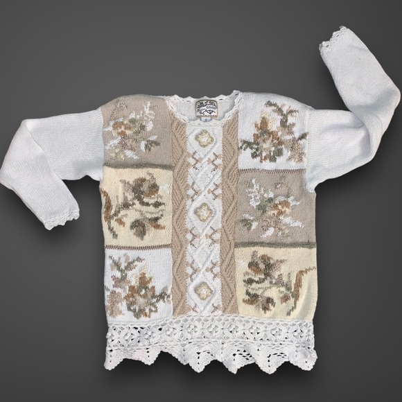 v i n t a g e ::  Oversized Floral Embroidered Cable Knit Granny Sweater - Picture 5 of 12